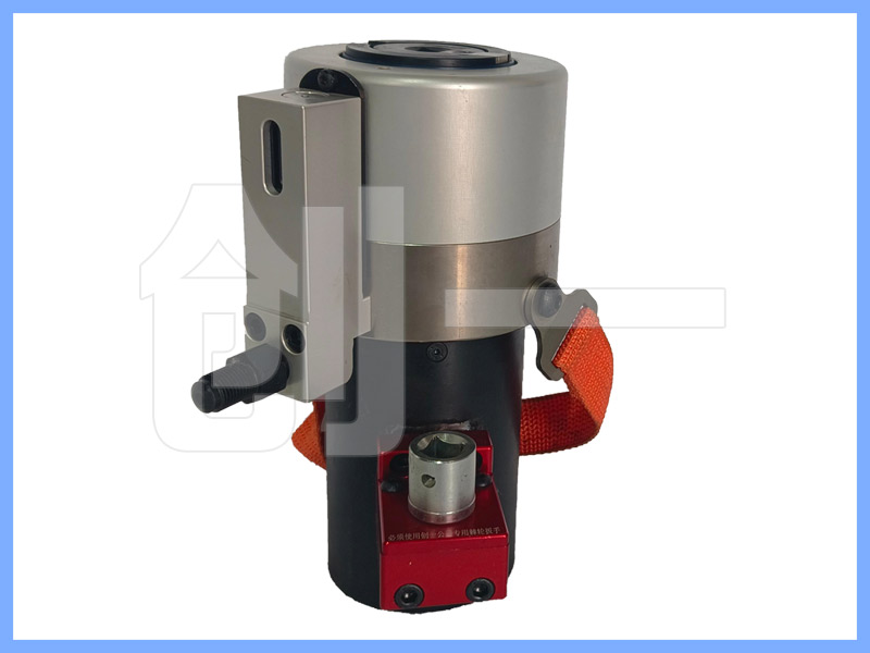 M36单级螺栓拉伸器